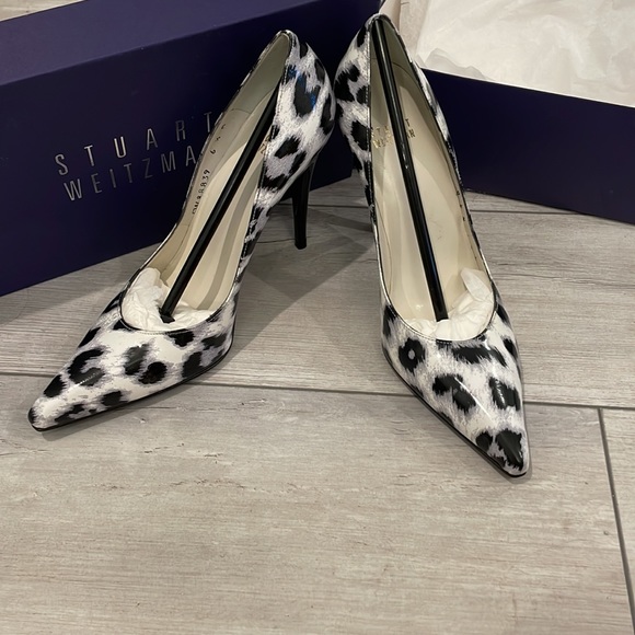 NEW Stuart Weitzman Zinger Jaguar patent in original box - Picture 1 of 5